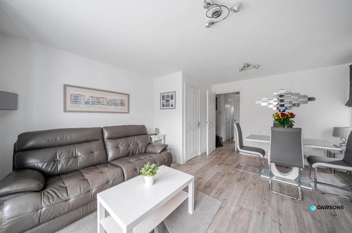 Heol James Gravell, Llanelli, SA15 4BX